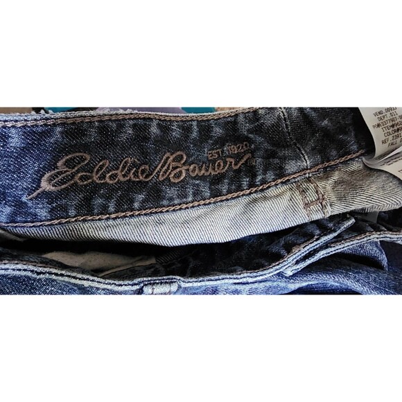 Eddie Bauer Jeans Womens Medium Wash Classic Fit Pockets Bootcut 90's Style 8R - Picture 6 of 7